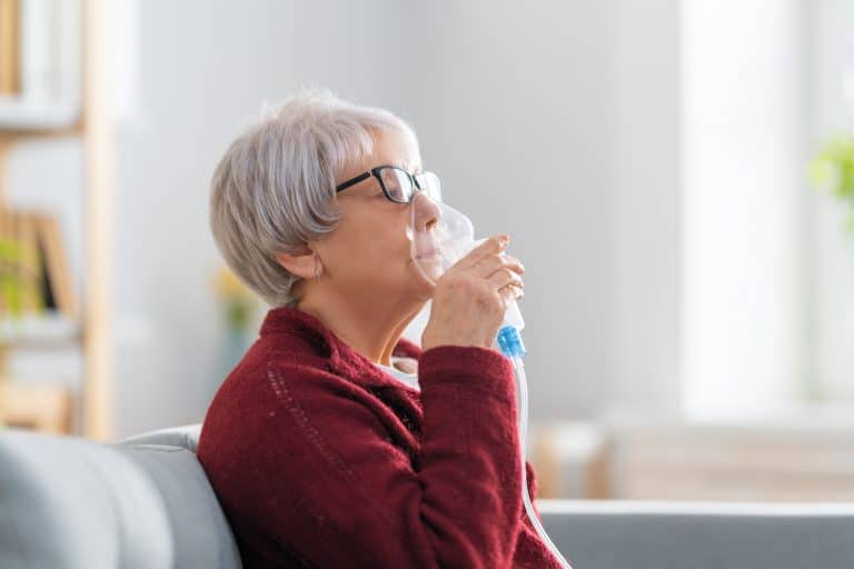 lady with bronchiectasis using nebuliser - DR Ricardo Jose - chest doctor